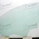 RH FRONT DOOR GLASS GREEN